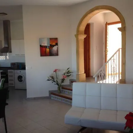 Villa Denia, 2 Dormitorios, 4 Personas - Es-262-19 *