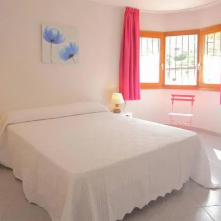Villa Denia, 2 Dormitorios, 4 Personas - Es-262-19 Dénia